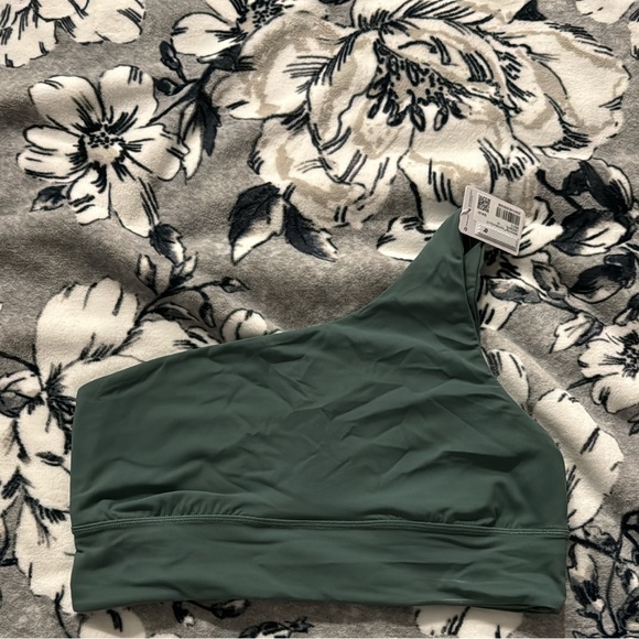 Lululemon Align Asymmetrical Bra A/B - Picture 1 of 1